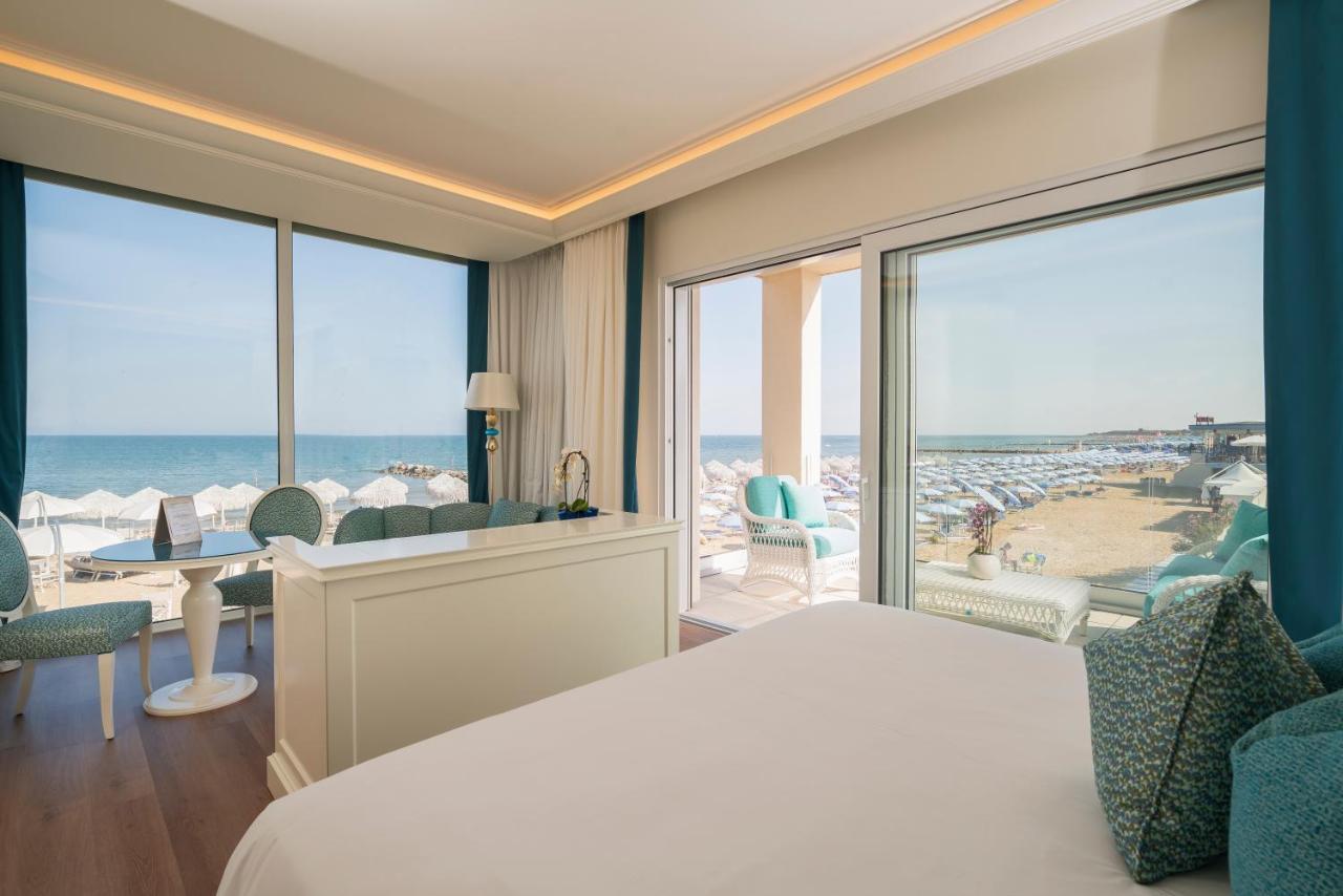 Riviera Resort Hotel Lignano Sabbiadoro Exterior foto