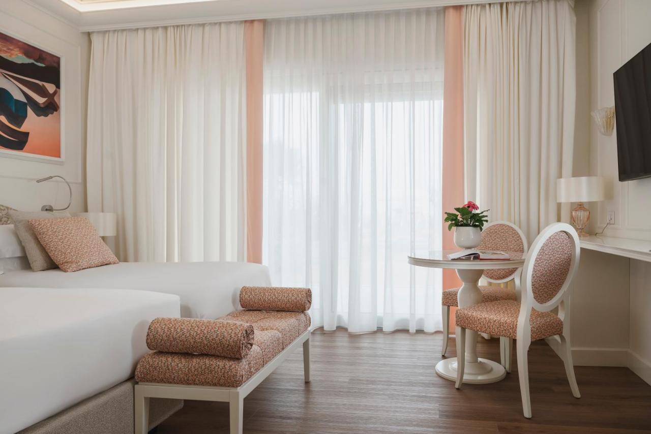 Riviera Resort Hotel Lignano Sabbiadoro Exterior foto