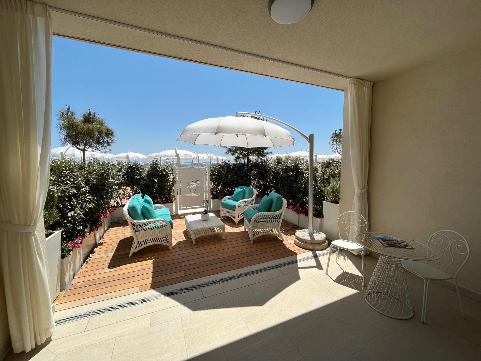 Riviera Resort Hotel Lignano Sabbiadoro Exterior foto