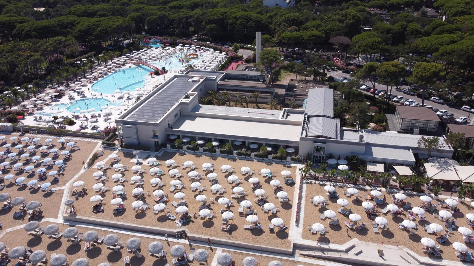 Riviera Resort Hotel Lignano Sabbiadoro Exterior foto
